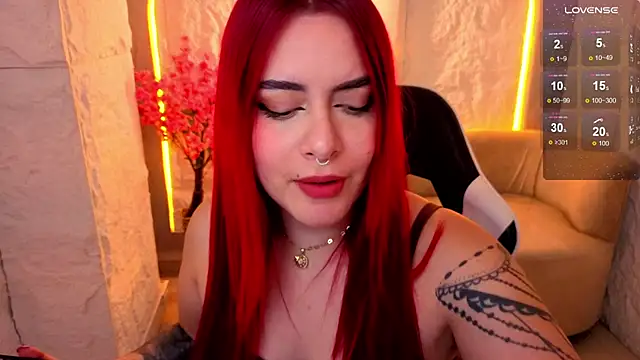 Soffia Hot Tx online show from March 21, 12:43 pm