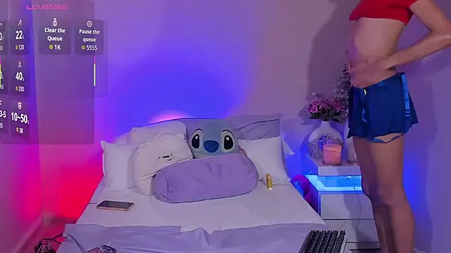 CherrySeraphine1 online show from April 29, 8:47 pm