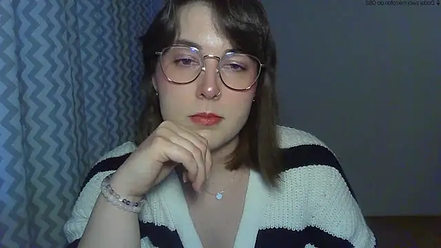 ClaraHard online show from April 27, 5:43 pm