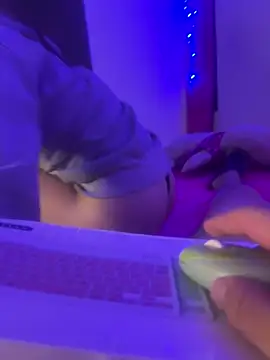 Stiven 2  online show from April 10, 6:52 am