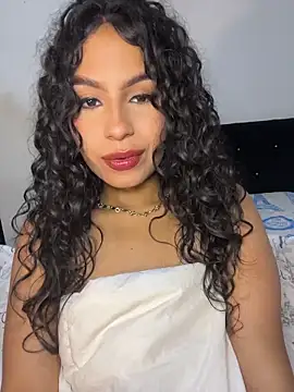 AmeliaAndersson online show from March 27, 7:10 am