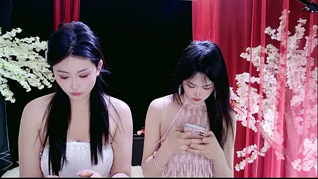 Banana-Milk69 online show from March 19, 1:32 am