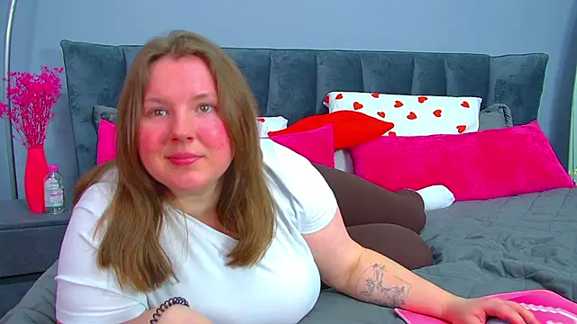 MelodyMoores online show from March 20, 6:51 am