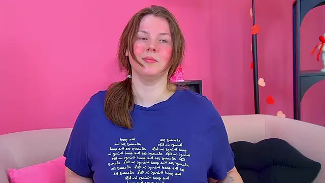 MelodyMoores online show from May 25, 6:34 am