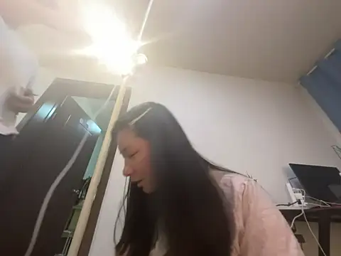 nana-005 online show from April 9, 12:10 pm