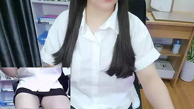 OfficeSexy2k6 online show from April 7, 11:23 am