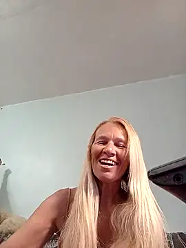 ViktoriaSexi1 online show from May 8, 8:43 pm