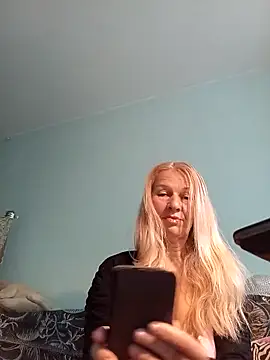ViktoriaSexi1 online show from May 1, 3:43 am