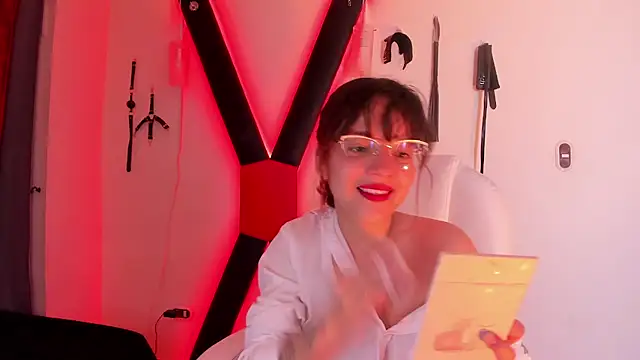 MelissaGirat  online show from March 9, 12:08 pm