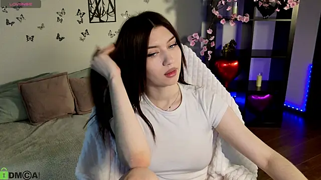 Sugar Kitten12 online show from May 14, 1:22 am