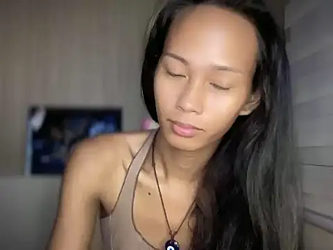 Sunkissed seductress online show from April 27, 8:17 pm