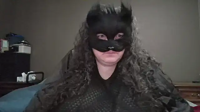 HighnessNikki online show from April 6, 7:04 pm