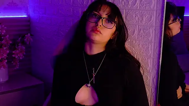 Jade rous online show from May 14, 4:35 pm