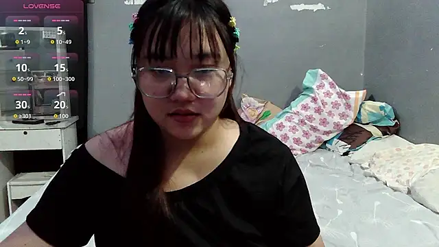 mabyhot16 online show from April 8, 7:43 am