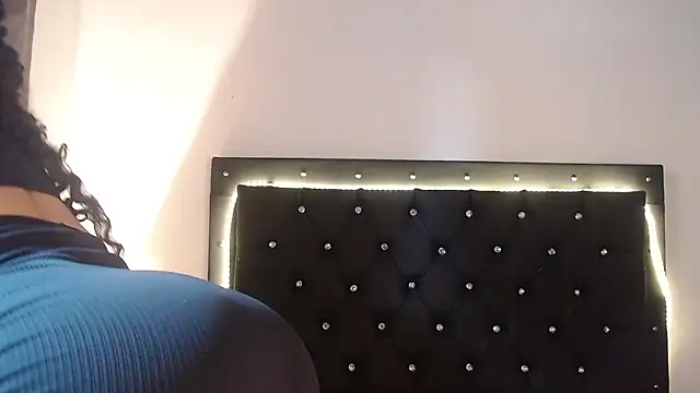 nayades ricci online show from July 9, 9:39 pm