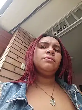 Ninablaze1 online show from April 5, 6:18 pm