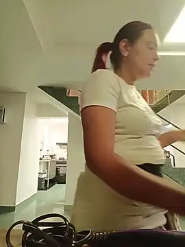 Ninablaze1 online show from April 1, 6:27 pm