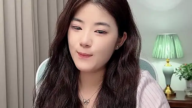 Nicole20266 online show from March 20, 11:15 am