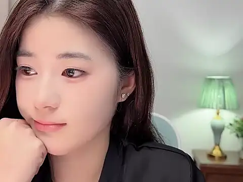 Nicole20266 online show from March 13, 12:50 pm