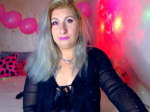 LilLux online show from May 12, 4:54 am