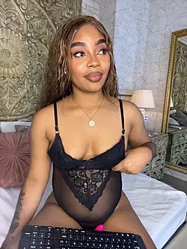 CharlothMavis online show from March 30, 7:24 pm