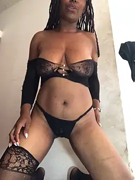 almaseductora online show from May 18, 2:56 pm