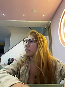 Lia Sterling online show from March 10, 3:21 am