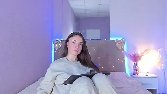 JosephineRows online show from March 23, 1:50 pm