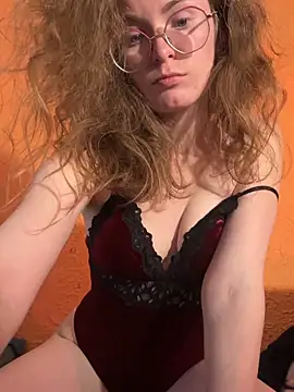 Hii Adel online show from March 19, 9:19 pm