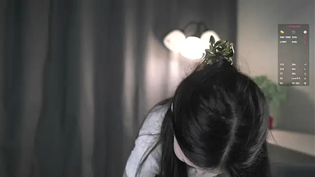 SherleyBorgmann online show from April 3, 7:45 pm