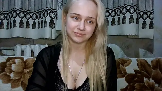 Barbie   girl online show from April 5, 7:46 pm