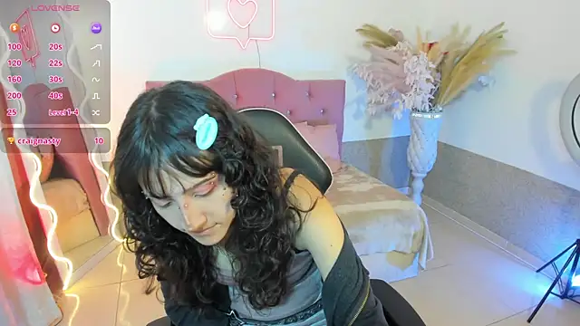 MILY TAY online show from April 8, 12:07 pm