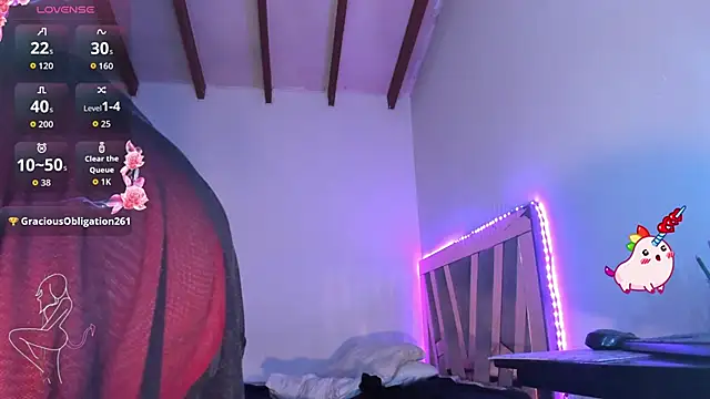 SkyeGabbyRose online show from May 16, 10:36 am
