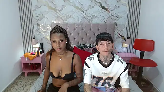 AshlieeGreenn online show from March 30, 7:24 pm