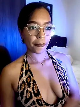 nathyjonees online show from July 23, 10:23 am