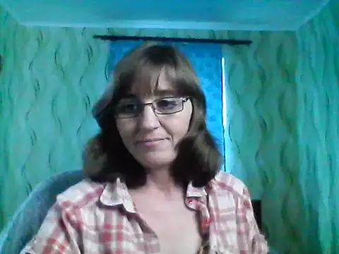 Alisaprice077 online show from March 30, 11:43 am