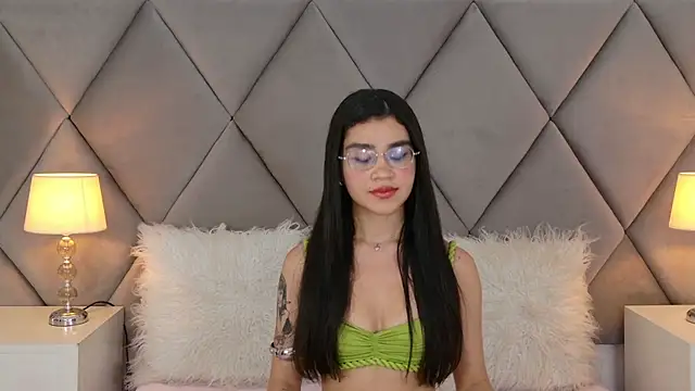 OliviaDiaz online show from May 24, 12:09 am