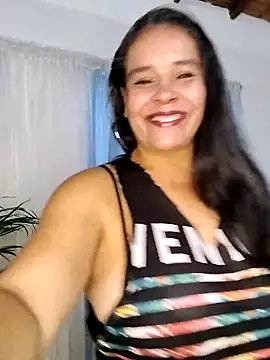 lilymoon- online show from April 4, 2:16 pm