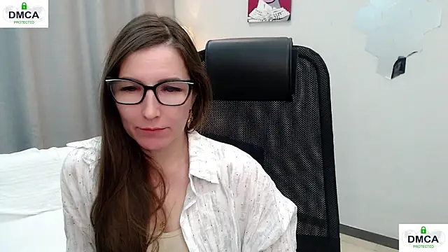 eva lady online show from March 24, 3:50 pm