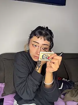 baby akuma online show from March 25, 3:23 am