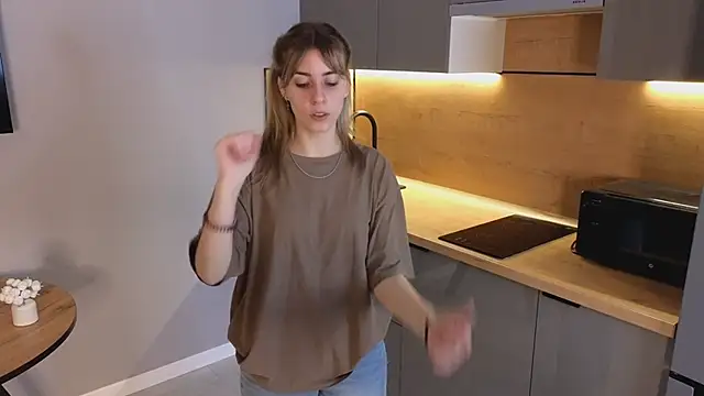 RebeccaaNelson online show from April 2, 6:11 am