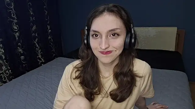 CindyLight online show from May 20, 4:26 pm