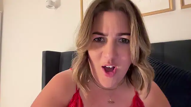 annabellewarick online show from May 14, 9:09 pm