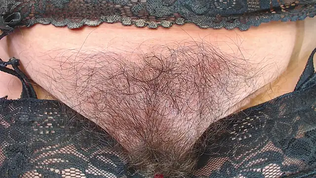 HairyQuinn online show from May 12, 11:39 am