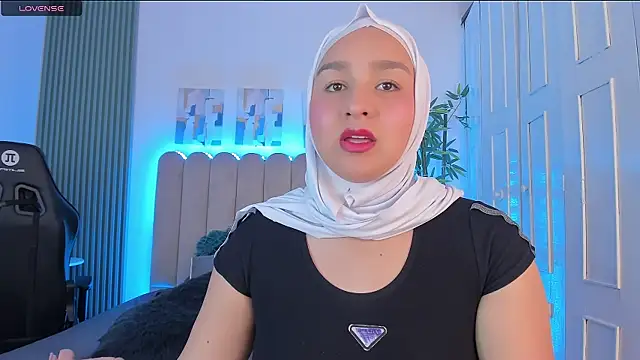 alely ale online show from March 28, 7:02 pm