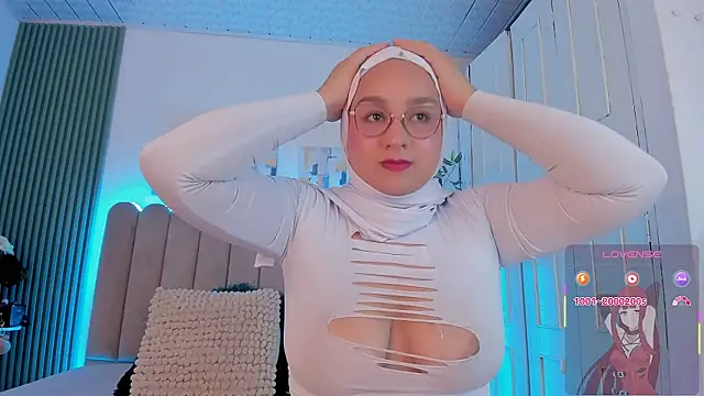 alely ale online show from March 30, 7:13 pm