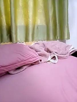 Mie-luna online show from April 29, 6:38 am