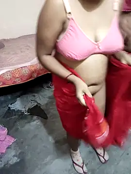 Naughtycouple-2 online show from March 30, 7:24 pm