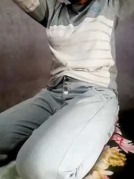 Divya3107 online show from March 19, 5:28 pm