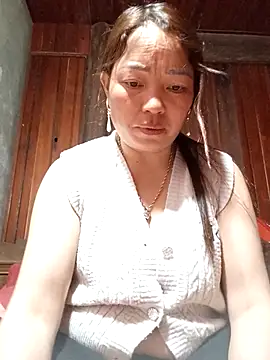 Yellow-pink online show from May 7, 6:28 am